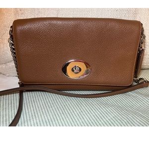 Brown Coach Crossbody Bag 🤎